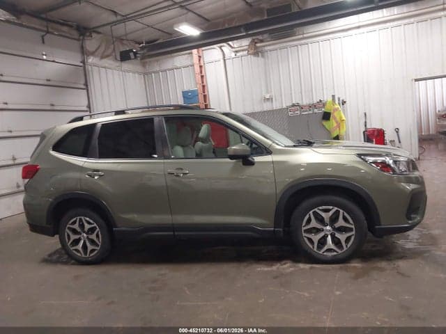 2019 SUBARU FORESTER PREMIUM 13