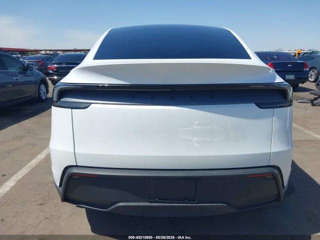 2026 TESLA MODEL Y 15