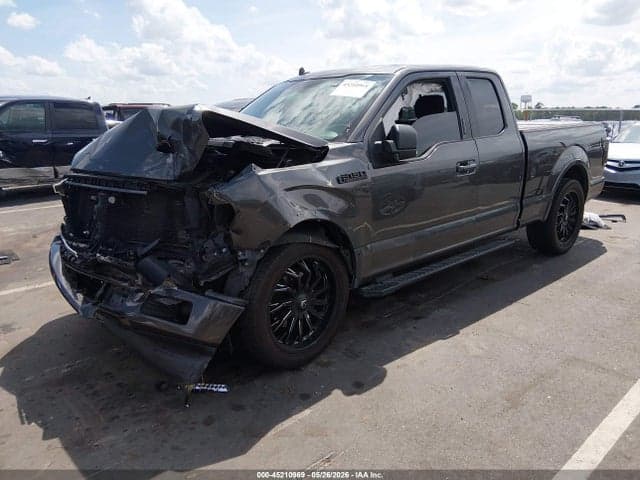 2018 FORD F-150 XLT 2