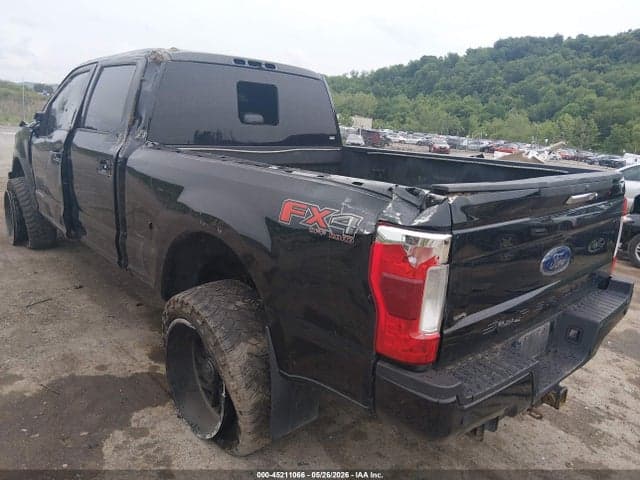 2019 FORD F-250 LARIAT 3