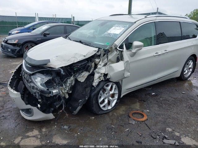 2017 CHRYSLER PACIFICA TOURING-L PLUS 2