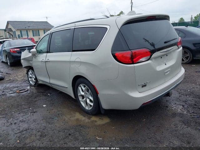 2017 CHRYSLER PACIFICA TOURING-L PLUS 3