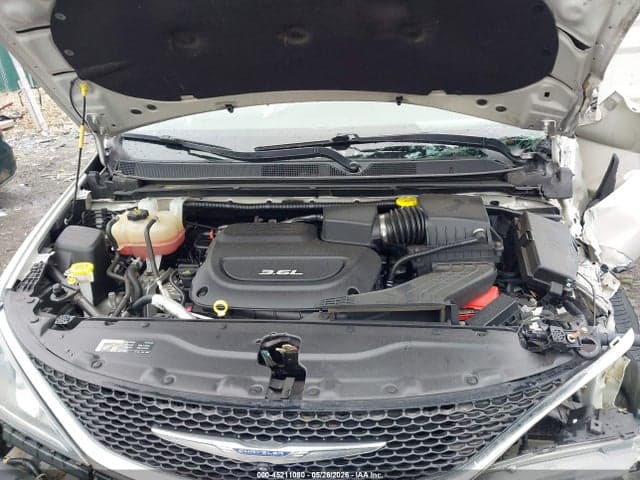 2017 CHRYSLER PACIFICA TOURING-L PLUS 10