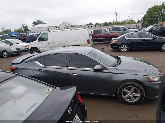 2019 NISSAN ALTIMA 2.5 S 13