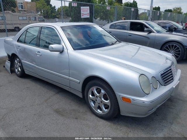 2002 MERCEDES-BENZ E 320