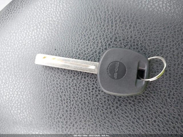2018 TOYOTA CAMRY SE 11