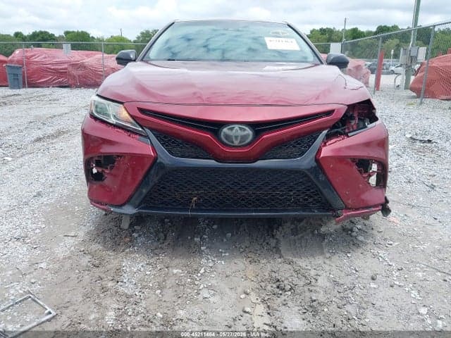 2018 TOYOTA CAMRY SE 6