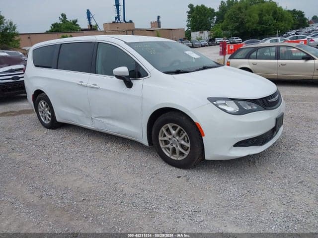 2023 CHRYSLER VOYAGER LX 1