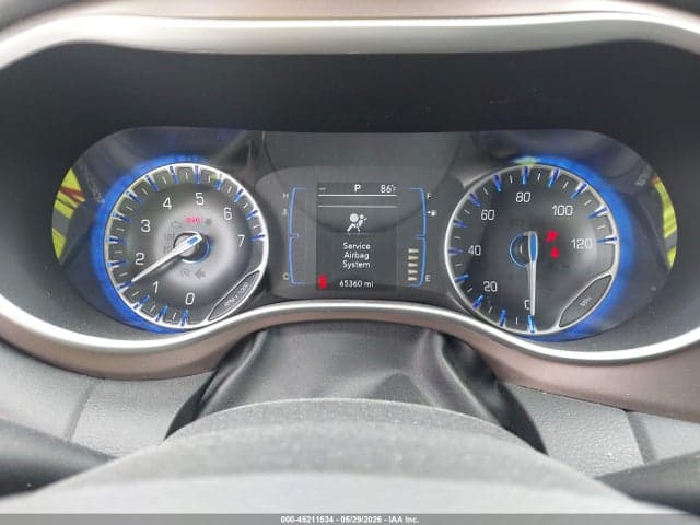 2023 CHRYSLER VOYAGER LX 7