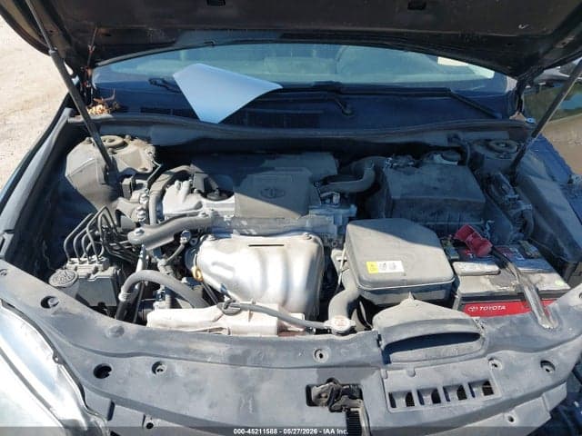 2017 TOYOTA CAMRY SE 10