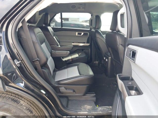 2024 FORD EXPLORER XLT 8