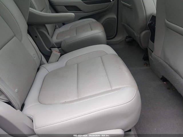 2020 GMC ACADIA FWD SLT 8
