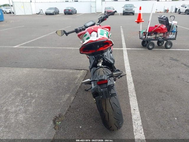 2025 M. V. AGUSTA DRAGSTER RR SCS 6