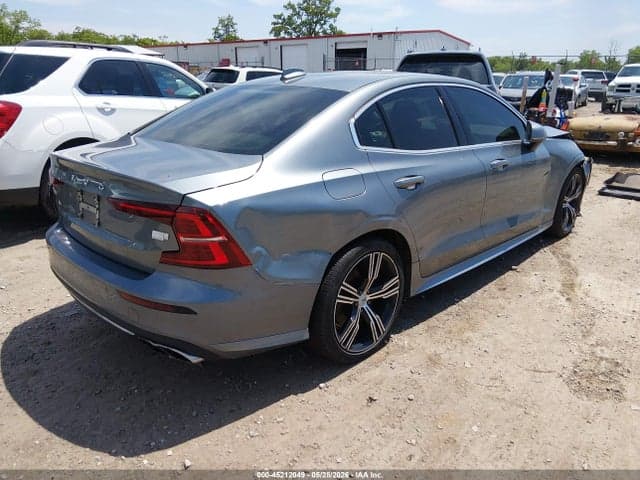 2021 VOLVO S60 RECHARGE PLUG-IN HYBRID T8 INSCRIPTION 4