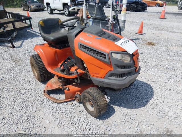 2018 HUSQVARNA YTH18542 RIDING LAWNMOWER