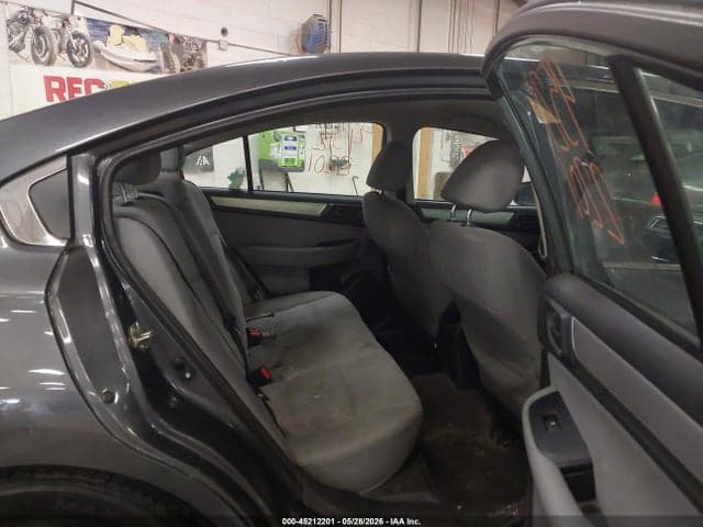 2018 SUBARU LEGACY 2.5I 8