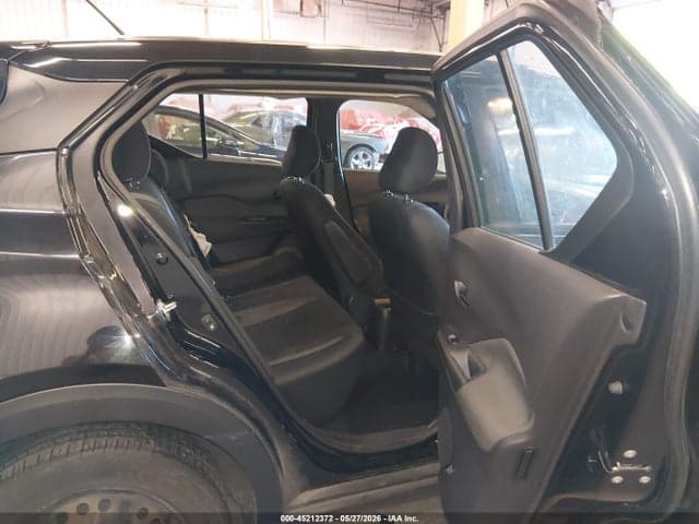 2020 NISSAN KICKS S XTRONIC CVT 8