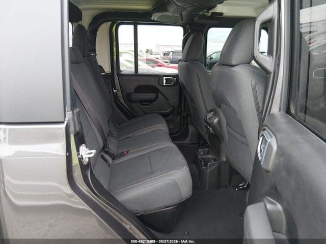 2024 JEEP GLADIATOR SPORT S 8