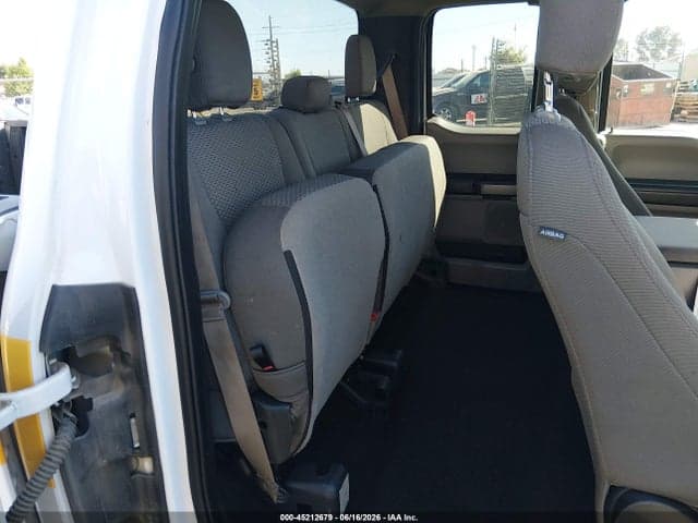 2019 FORD F-150 XLT 8