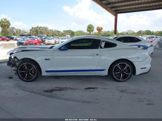 2017 FORD MUSTANG GT PREMIUM 19