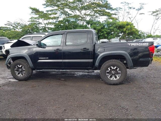 2019 TOYOTA TACOMA TRD SPORT 14