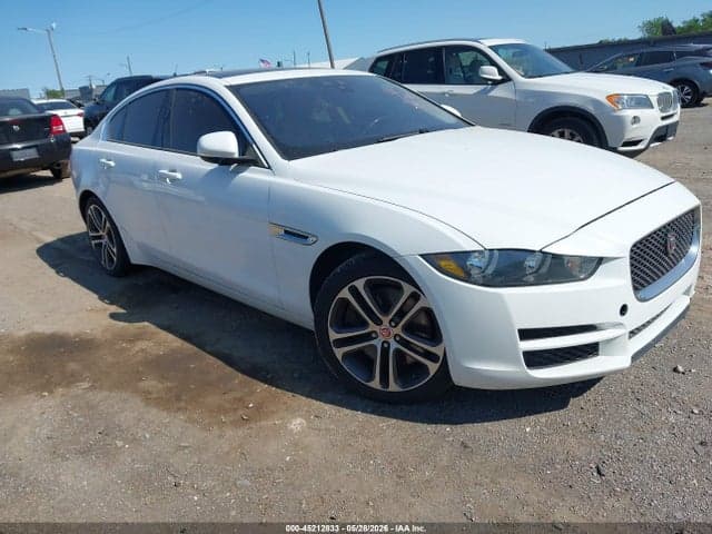 2017 JAGUAR XE 35T