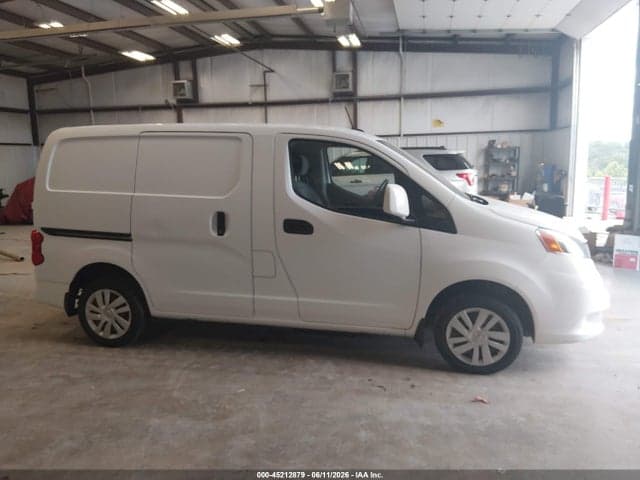 2017 NISSAN NV200 SV 13