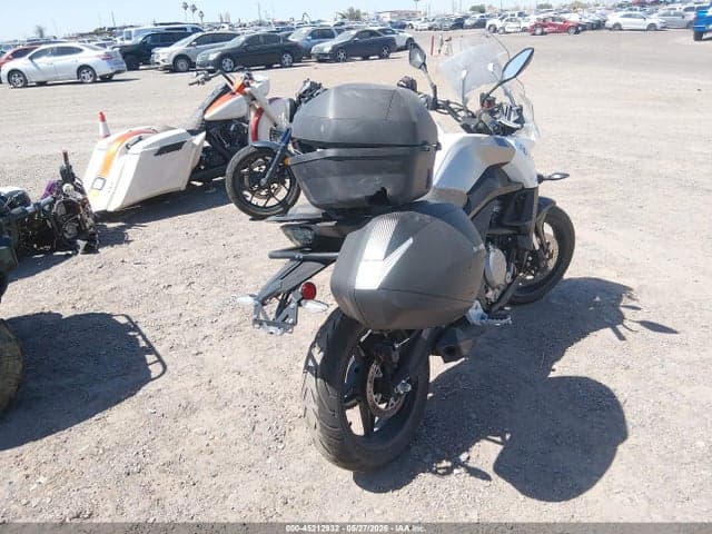 2022 CF MOTO 650 ADVENTURA 4