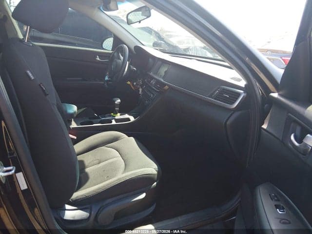 2018 KIA OPTIMA LX 4