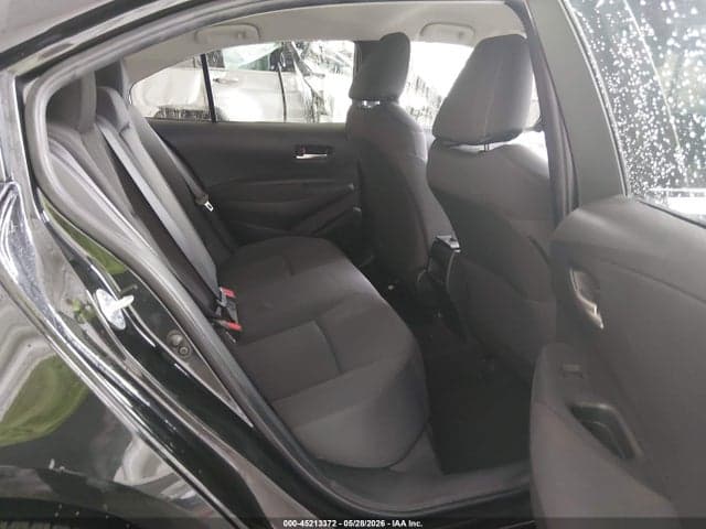 2020 TOYOTA COROLLA LE 8