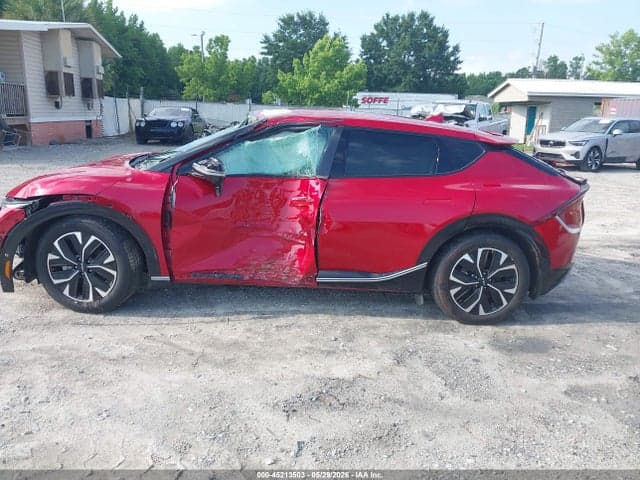 2024 KIA EV6 WIND 13