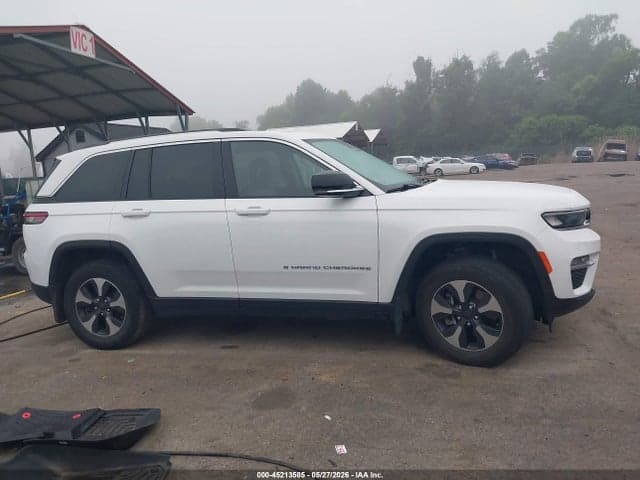 2022 JEEP GRAND CHEROKEE 4XE LIMITED 4X4 13
