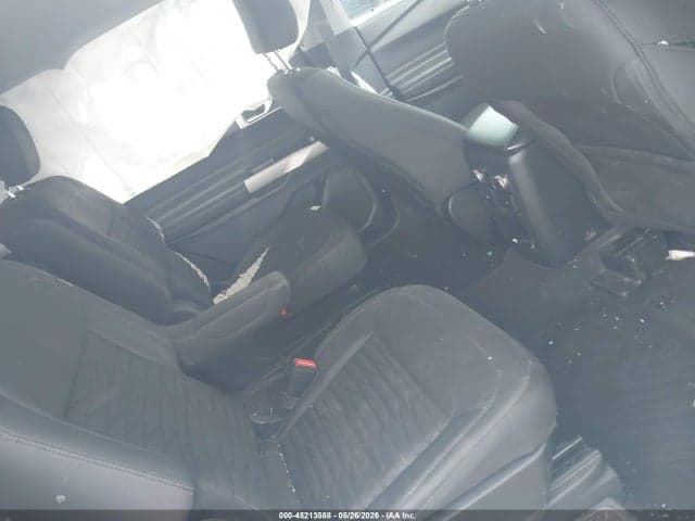 2021 FORD EXPLORER XLT 8