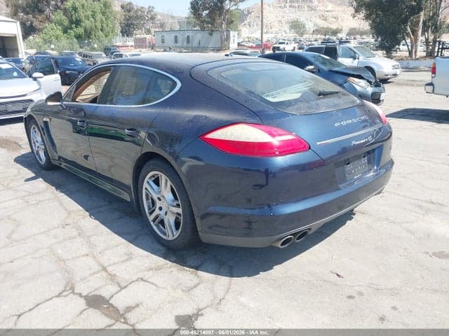 2010 PORSCHE PANAMERA 4S 3