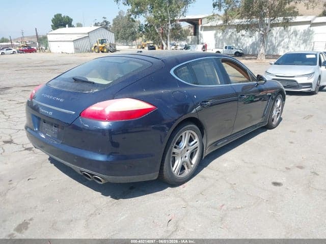 2010 PORSCHE PANAMERA 4S 4