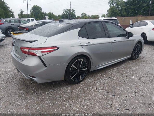2020 TOYOTA CAMRY XSE AWD 4