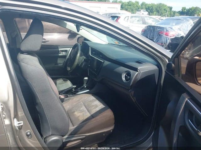 2018 TOYOTA COROLLA LE 5