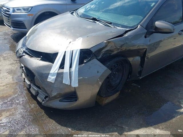 2018 TOYOTA COROLLA LE 6