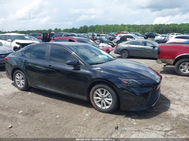 2025 TOYOTA CAMRY LE 1