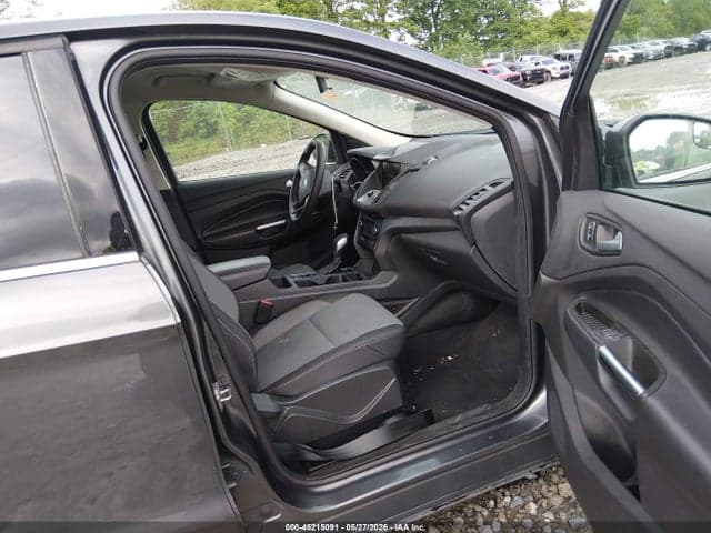 2019 FORD ESCAPE SE 5