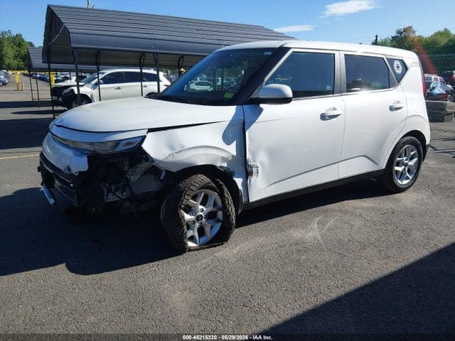 2022 KIA SOUL LX 2