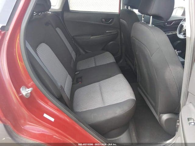 2022 HYUNDAI KONA SE 8