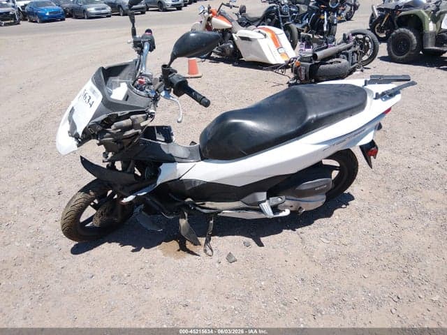2017 HONDA PCX 150 13