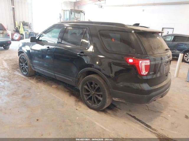 2017 FORD EXPLORER XLT 3