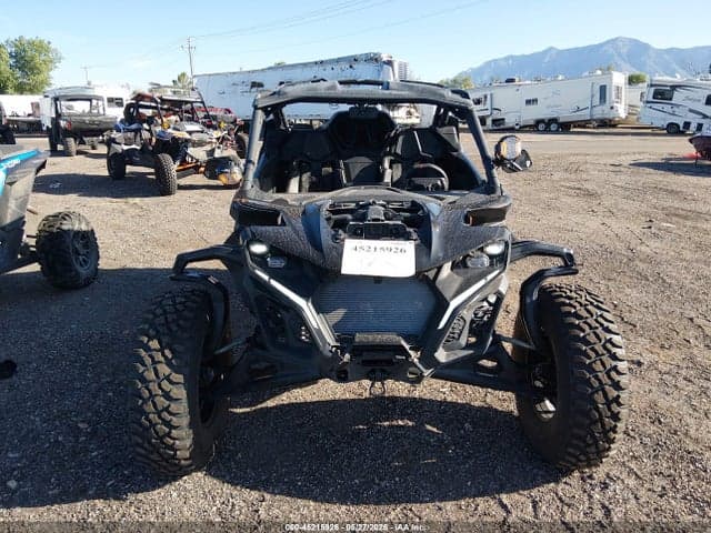 2025 CAN-AM MAVERICK R X RS 5