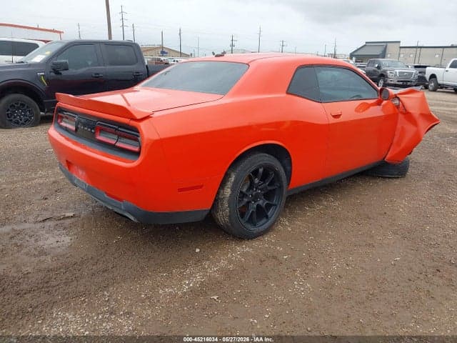2018 DODGE CHALLENGER SXT 4