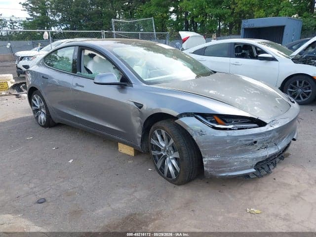 2025 TESLA MODEL 3 1