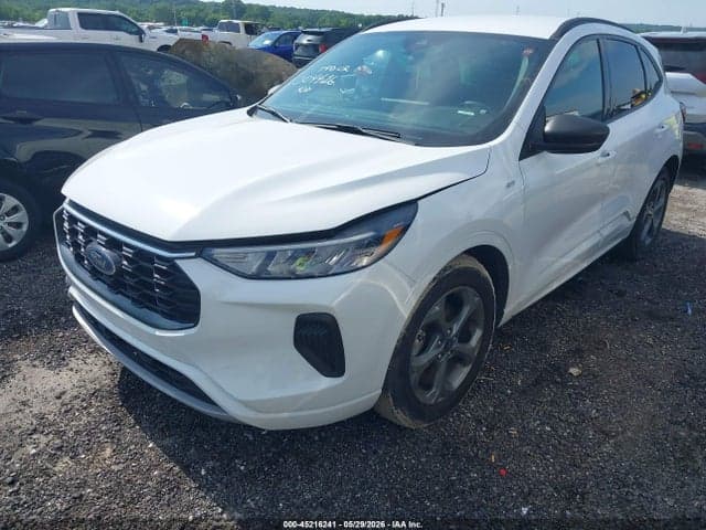 2023 FORD ESCAPE ST-LINE 2