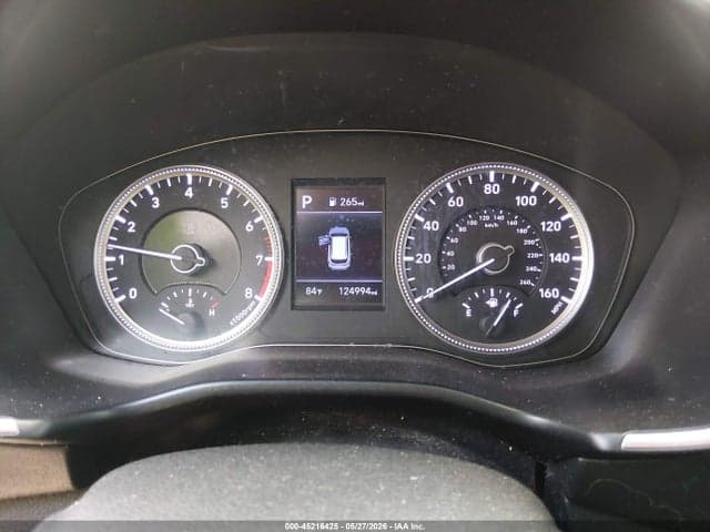 2019 HYUNDAI SANTA FE SE 8