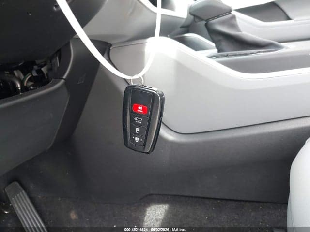 2023 TOYOTA HIGHLANDER XLE 11